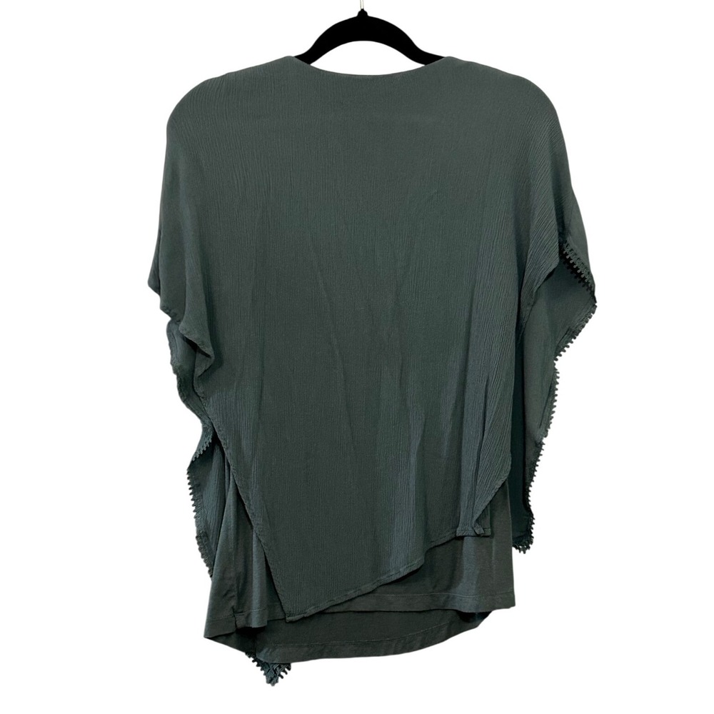 Sage Green Layered V-Neck Top Women Size M Crochet Lace Trim - Picture 2 of 7